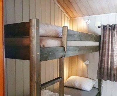 Amot Cabin | Groven Camping & Hyttegrend