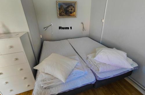 Borgholm Hostel | Guest House Tullgatan 24