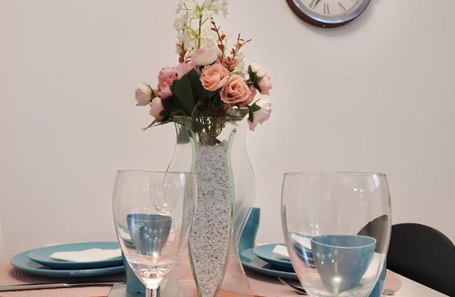 Etelainen District Apartment | GuestFirst- Relax by the Sea 4 Min to Beach FREE Parking