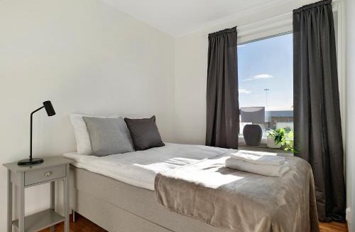 Boden Apartment | Guestly Homes - 1BR Corporate Comfort