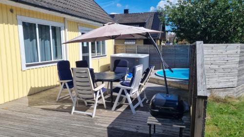 Perstorp House | Gula huset