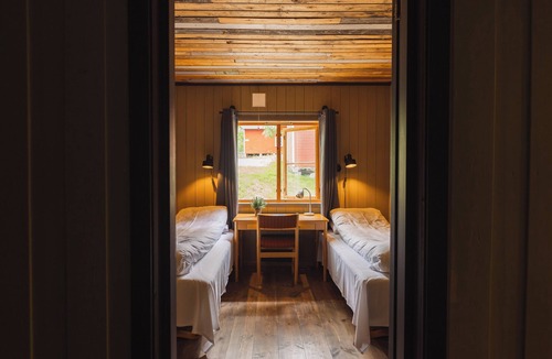 Glomfjord Cabin | Gulbrakka Basecamp