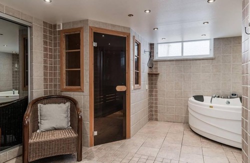 Borlange Apartment | Gylle Luxe & Retreat
