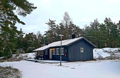 Lokholmen Cabin | Hällestrand Cottage -Sillen