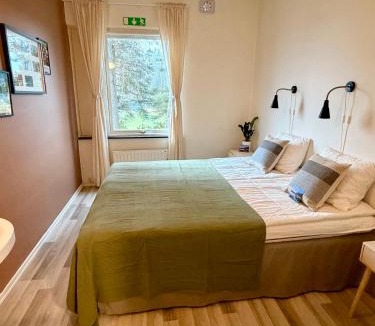 Lokholmen Hostel | Hällestrand Vandrarhem - Hostel