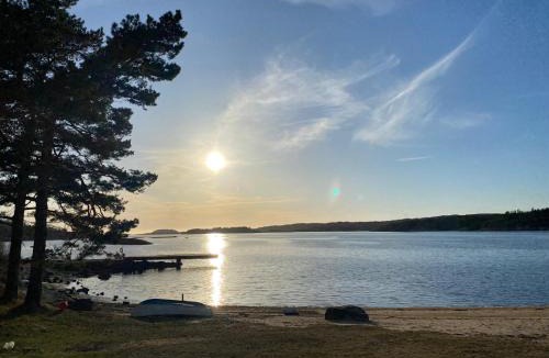 Lokholmen House | Hällestrand Village