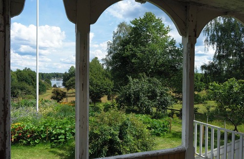 Växjö Apartment | Högebo - living between forest and lake