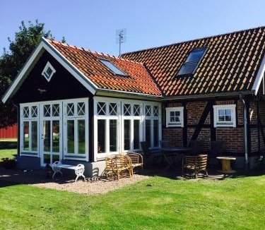 Hoganas House | Hönshuset Kullabygden