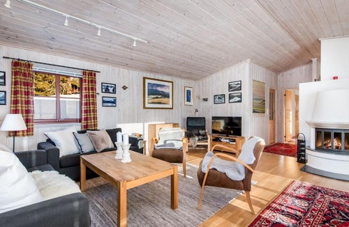 Loten Municipality Apartment | Hønsehauken · Badstu, Natur & Ski · 60 min OSL