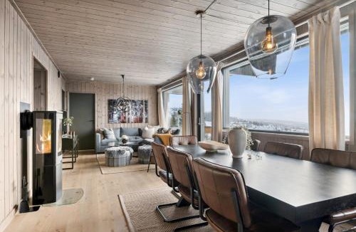 yer Apartment | Hafjell Front 220D 8pers, Ski inout , Downhill Bike