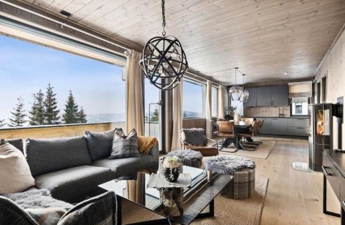 yer Apartment | Hafjell Front 220D 8pers, Ski inout , Downhill Bike