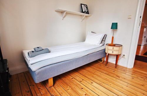 Orebro Bed & Breakfast | HagbackensGård Bed&Breakfast