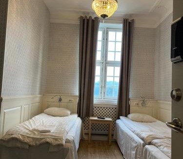 Halmstad Hostel | Halmstad Hotell & Vandrarhem Kaptenshamn
