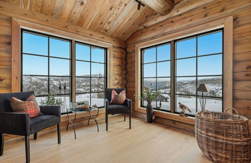 Valle House | Hand-crafted cabin in Evardalen near Hovden