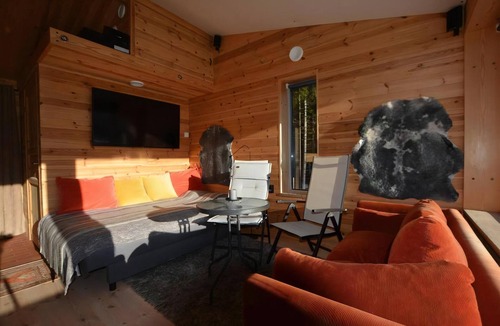Gislaved Cottage | Handicap friendly house with elevator. Spaa