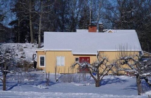 Gamleby Apartment | handicapped accessible, family friendly, children welcome, pets are allowed