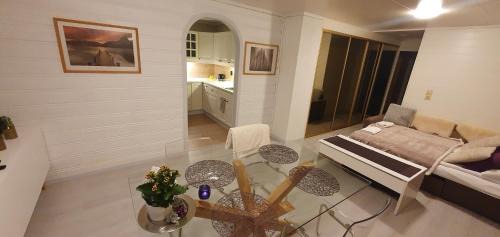 Fotlandsvag Apartment | Hanstveitvegen 5 Guest Apartment