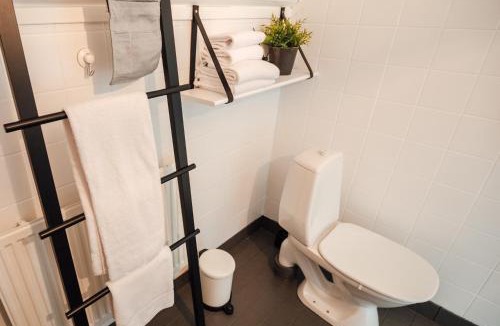 Hamburgsund Apartment | Harbour House