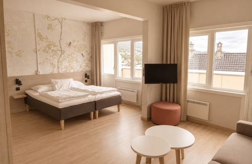 Bergenhus Hotel | Haukeland Hotell