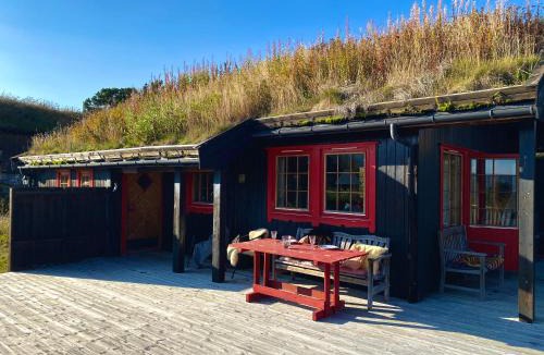 Vinje House | Haukeli Mountain Cabin