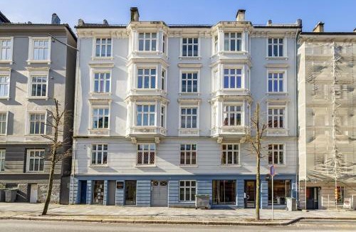 Nygard Apartment | Heart of Bergen Top-Level Apartment
