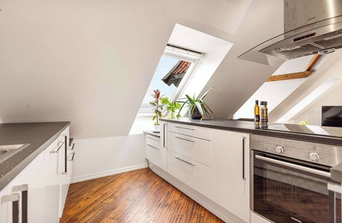 Bergenhus Apartment | Heimby Homes - Large Penthouse in Skuteviken!