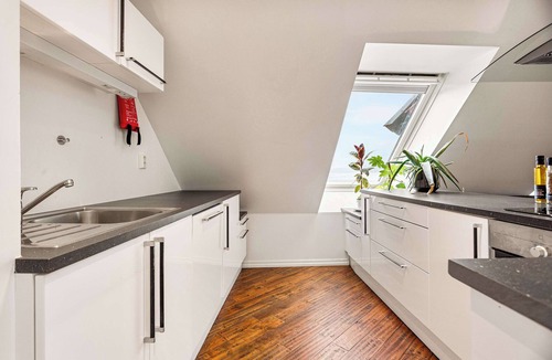 Bergenhus Apartment | Heimby Homes - Large Penthouse in Skuteviken!