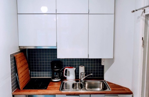 Etu-Toolo Apartment | Helsinki city centre classic studio+loft