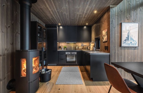 Hemsedal Cottage | Hemsedal ski in/ski out cabin – modern comfort by the slopes