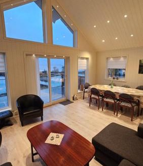 Hadsel Apartment | Hennesstrand Brygge - Din base for Vesterålen og Lofoten