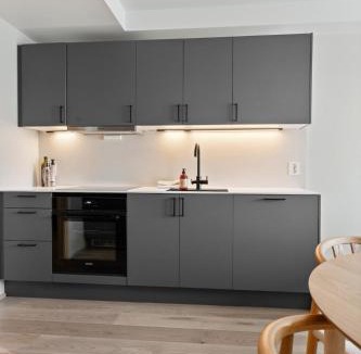 Henningsvaer Apartment | Henningsvær ocean front apartment