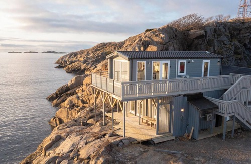 Henningsvaer Apartment | Henningsvær Seaside Top Apartment