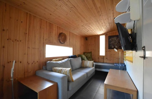 Gislaved Cottage | Here you live close to the lake and the forest!