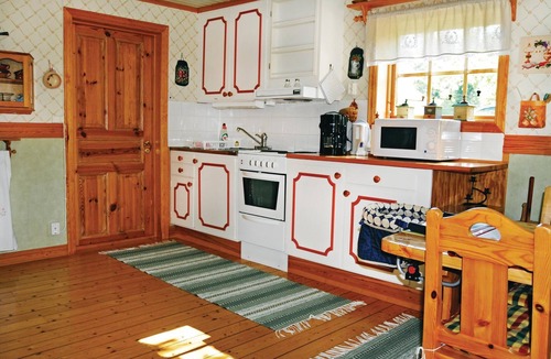 Asensbruk House | Here you will find a charmingly furnished small house just 300 m from lake Åklången.