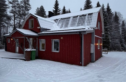 Nikkala House | Hey Hus! Cozy and comfortable home in Lapland with sauna and BBQ space!