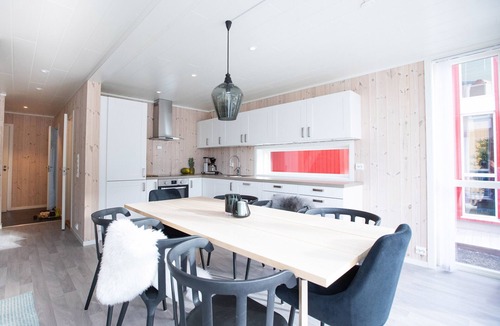 Ballstad Cabin | High Standard Lodge Ballstad