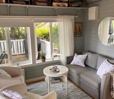 Stromstad O House | Hilltop fjord cottage
