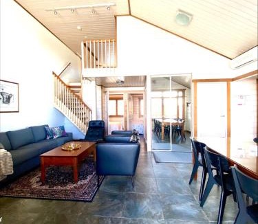 Jamsa Ski Chalet | Himos Mökki superior - Chalet Cottage superior ski-in-ski-out