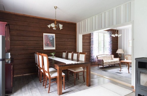 Hartola Villa | Historic countryside schoolhouse for gatherings, retreats & celebrations