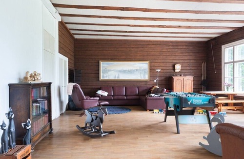 Hartola Villa | Historic countryside schoolhouse for gatherings, retreats & celebrations