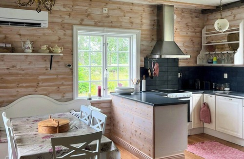Hult House | Historic dock house in the heart of Småland
