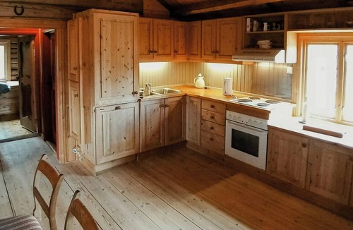 Sel House | Historic log cabin by Rondane National Park