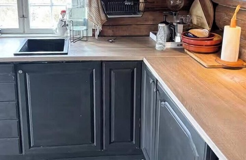 Oystre Slidre House | Historic log cabin with views of Jotunheimen