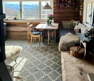 Oystre Slidre House | Historic Log Cabin With Views Of Jotunheimen