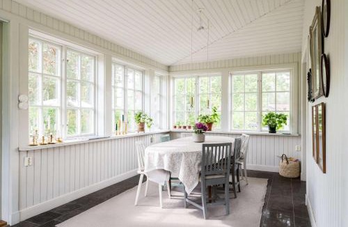 Nacka Municipality Villa | Historic Villa in Saltsjobaden 20 min from Stockholm City
