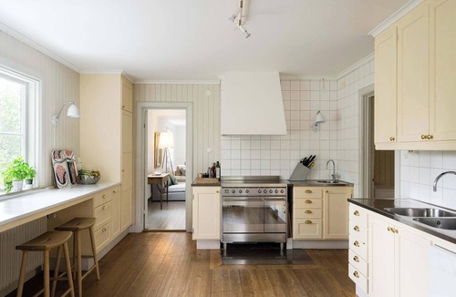 Nacka Municipality Villa | Historic Villa in Saltsjobaden, 20 min from Stockholm City