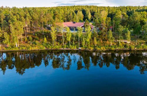 Lappe Resort | Hjälmargården
