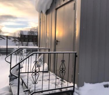 Galaa Apartment | Hjemmekoselig Studio i Bergstaden, Alt du trenger og gratis parkering