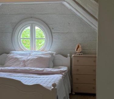 Brakne-Hoby Bed & Breakfast | Hoby Kulle Herrgård B&B