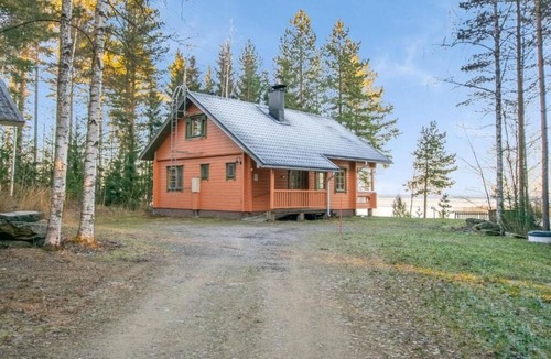 Liperi Villa | Holiday home at Lake Saimaa